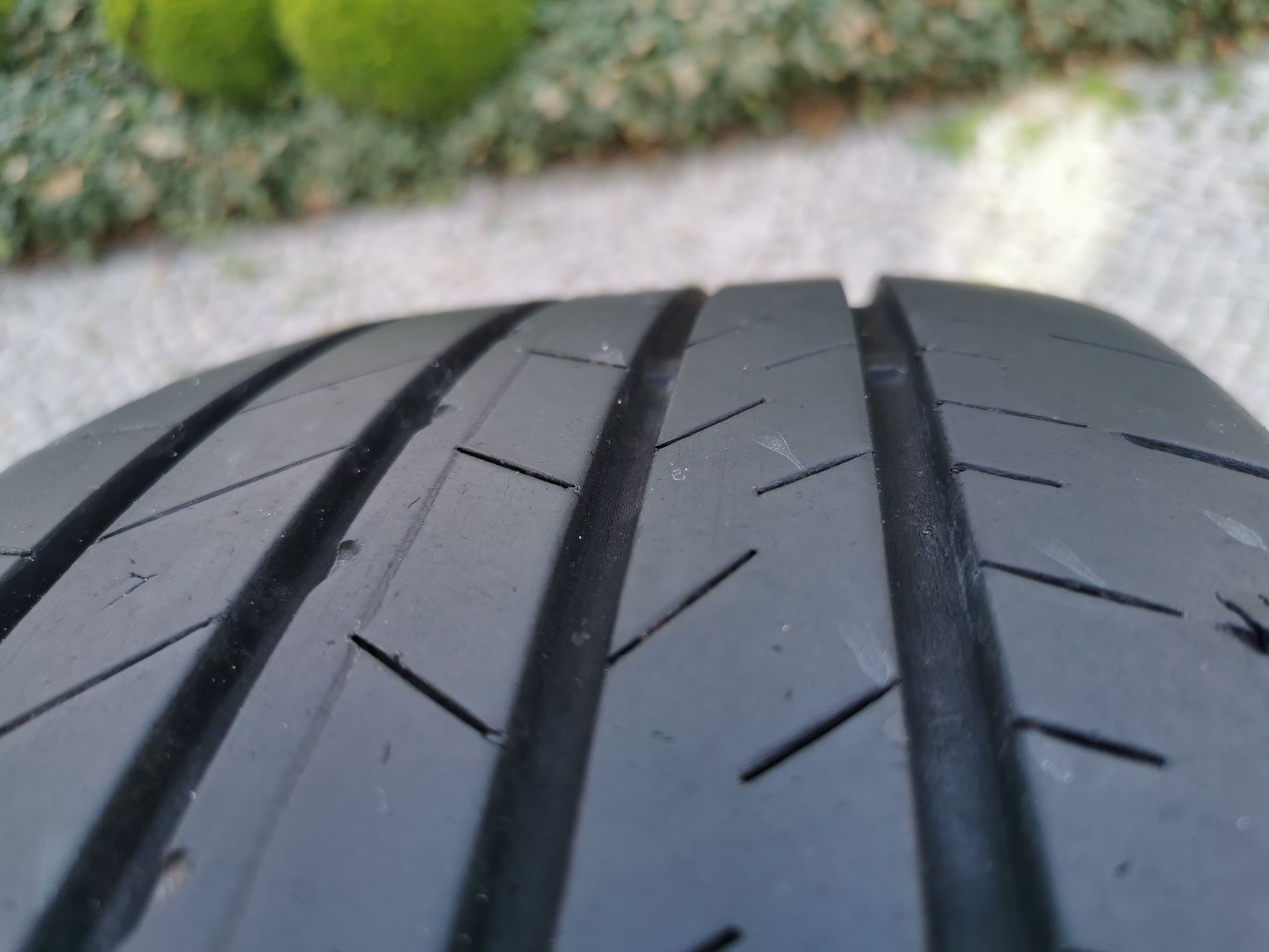 Opony letnie 225/60R18 BRYDGESTONE ALENZA 6mm