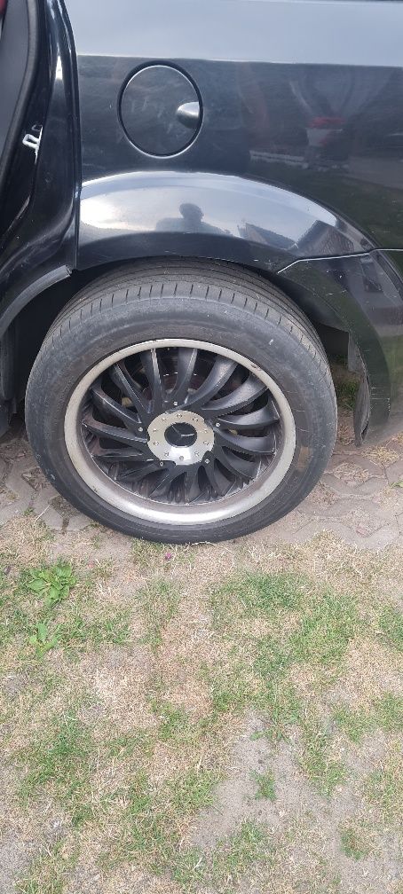 Komplet koła 235/50/r19