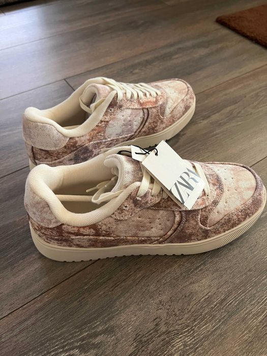 Чоловічі кросівки Zara p. 43