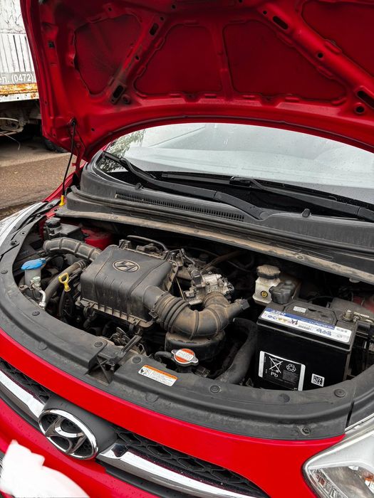 Продаю Hyundai i10, 2012 рік
Один власник, куплена з автосал