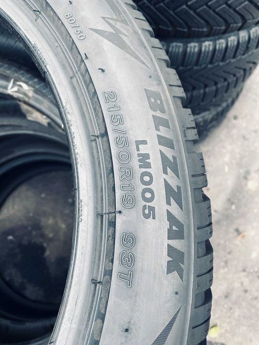 215 50 19 Vredestein Bridgestone Continental Пара