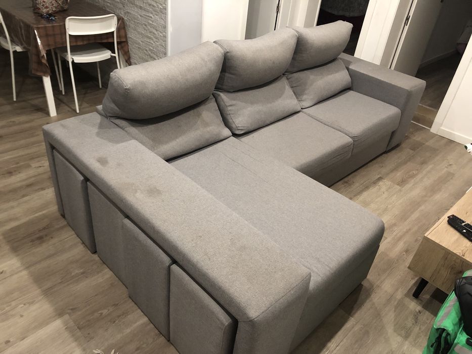 Sofa muito bem estimado,l