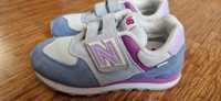 New Balance sneakersy dla dziewczynki rozmiar 28 ok 17,7 cm