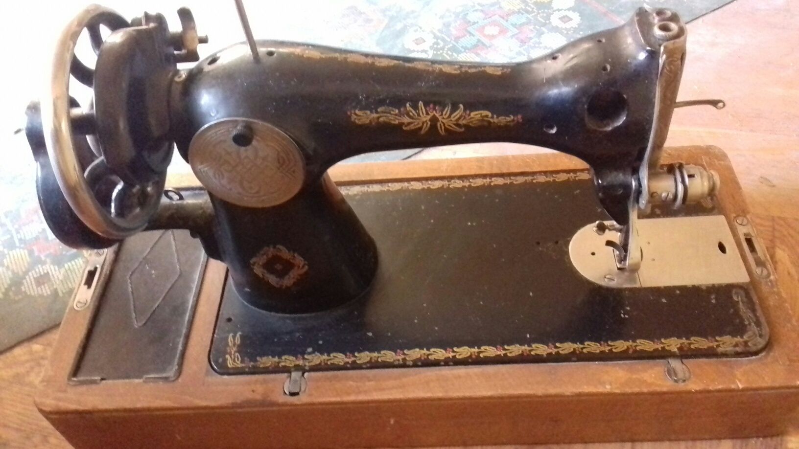 Швейная машинка в идеальном состоянии