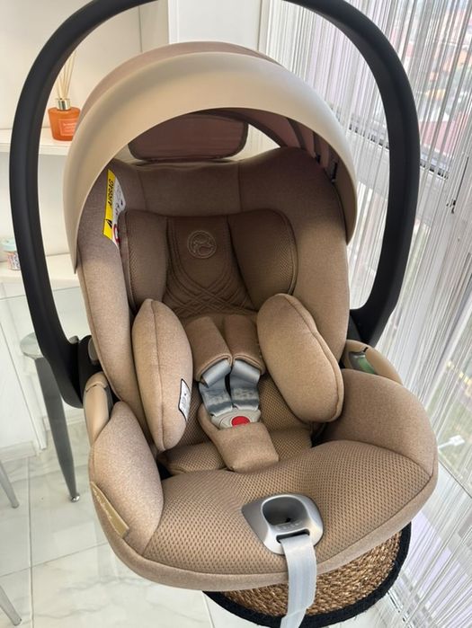 Продам автокрісло Cybex