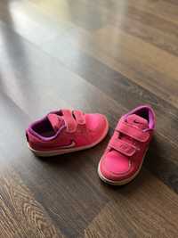 Buty sportowe nike rozm 26, 15cm