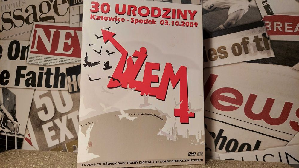 Dżem - 30 Urodziny Live Koncert na 3 x DVD + 4 x CD ( BOX 7 płyt )