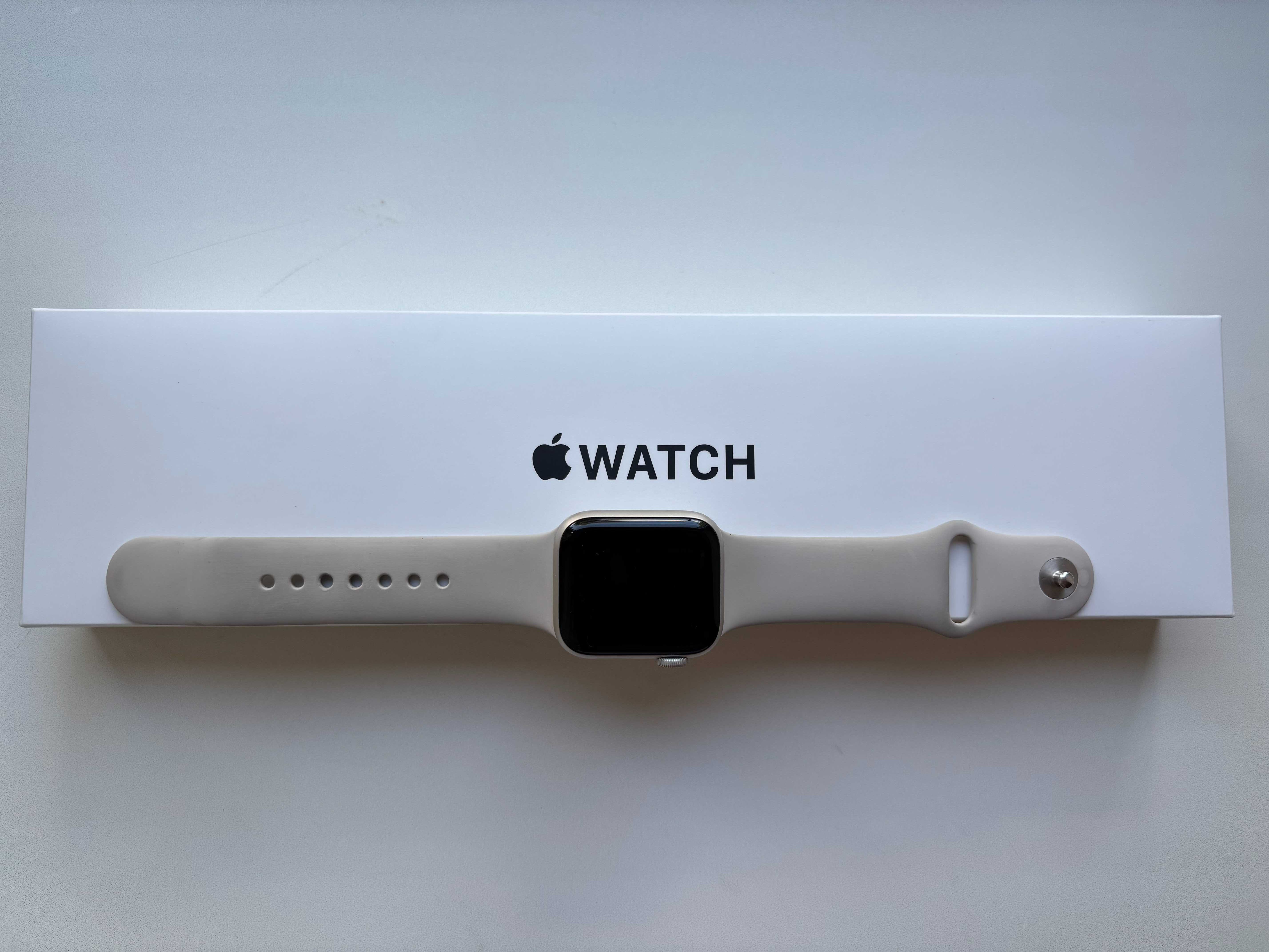 apple watch se 2 40mm starlight
