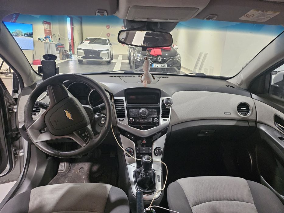 Chevrolet Cruze 1.6 gasolina