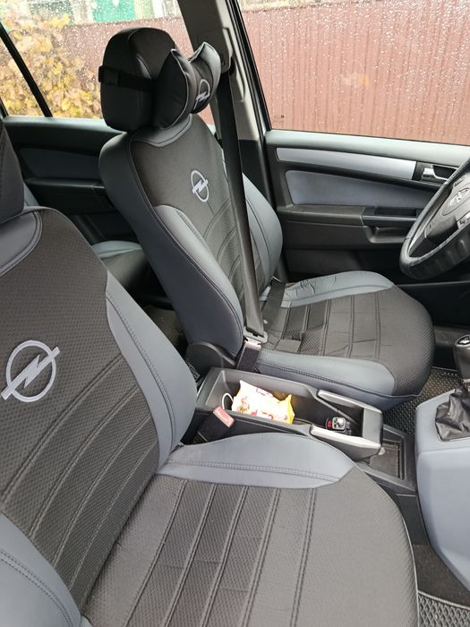 Продам зафіру всі деталі за номером.