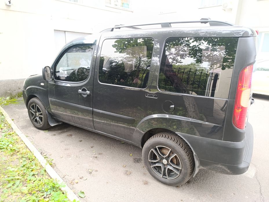 Fiat doblo 223 9-го года випуска 1.3 multijet