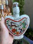 Ceramiczna Piersiówka Serce Salzburg kolekcjonerska folklor Austria