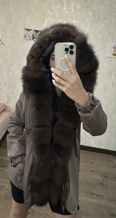 Парка з хутром песця