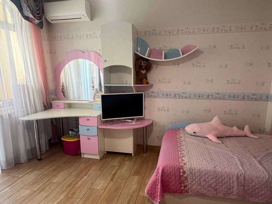 Продам детскую мебель