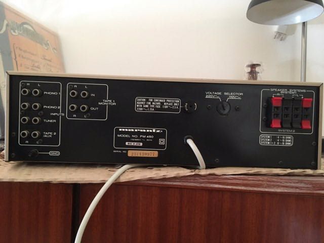 Amplificador Marantz PM 450