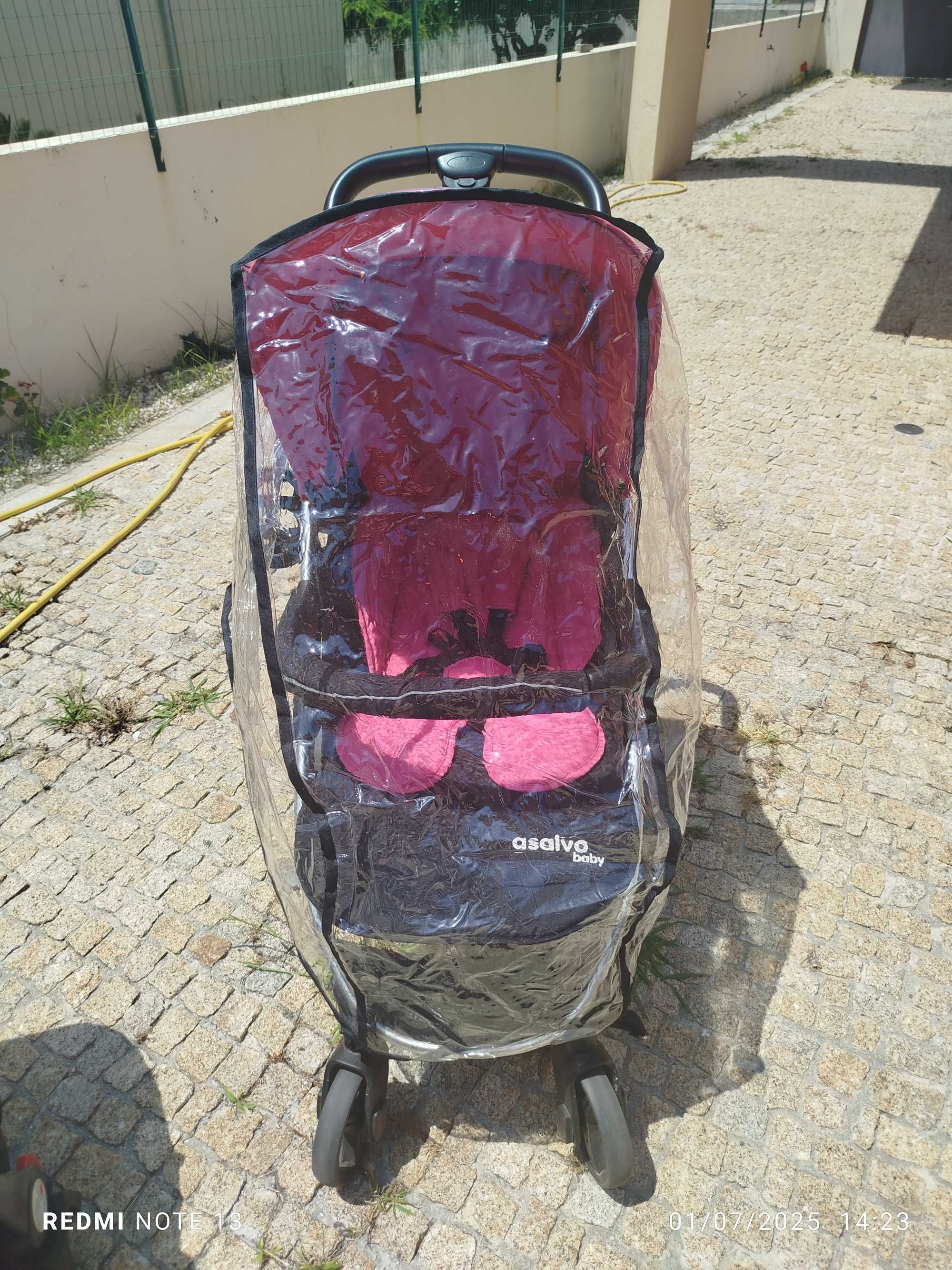 Carrinho trio cor de rosa e preto
