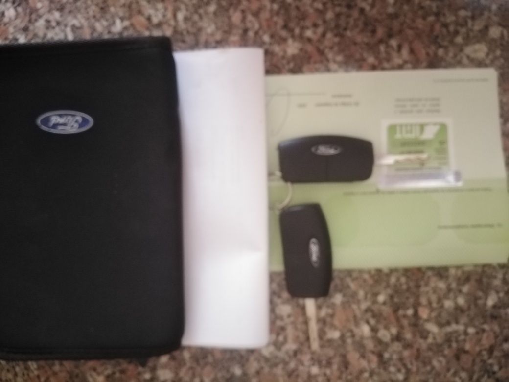 Ford Fiesta 1.0 2014 gasolina luzes diurnas