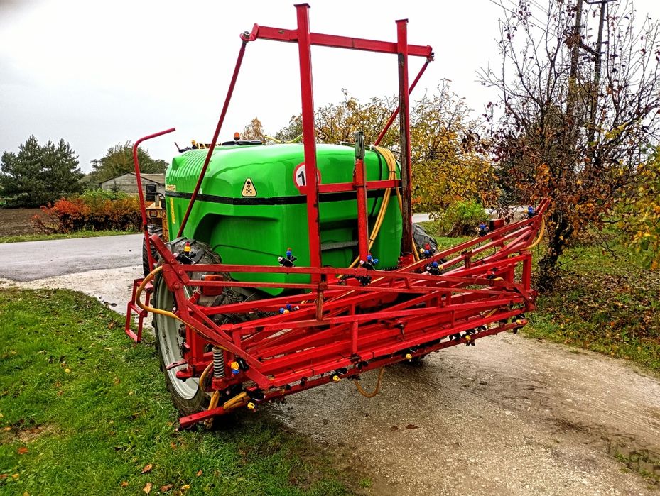 Opryskiwacz Pronar 1850l lance  15 -18m Bardzki Bury Unia krukowiak