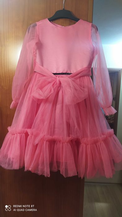 Продам нарядну рожеву сукню для дівчинки-принцеси