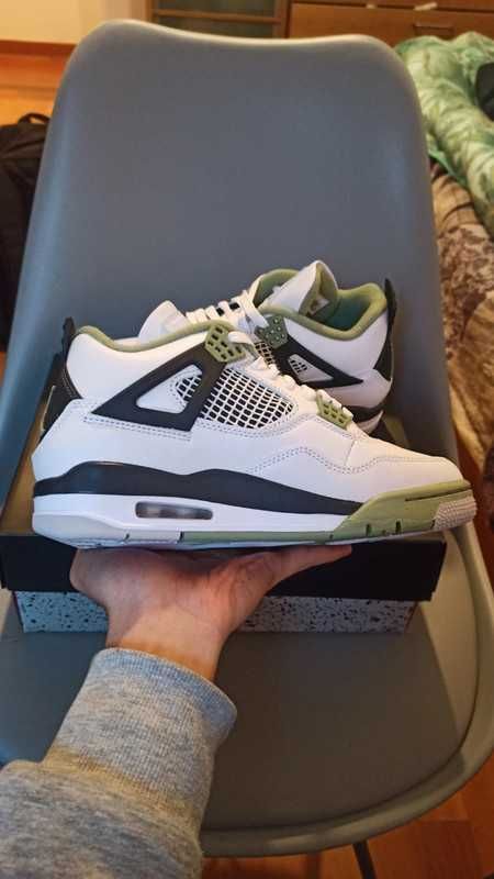 Nike Air Jordan 4 Retro Seafoam Eu 42