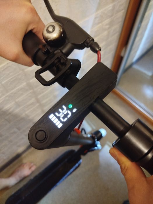 Електричний самокат Crosser