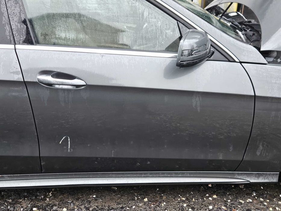 MERCEDES-BENZ W212 LIFT SEDAN Drzwi Prawe Przednie Przód Lusterko 041