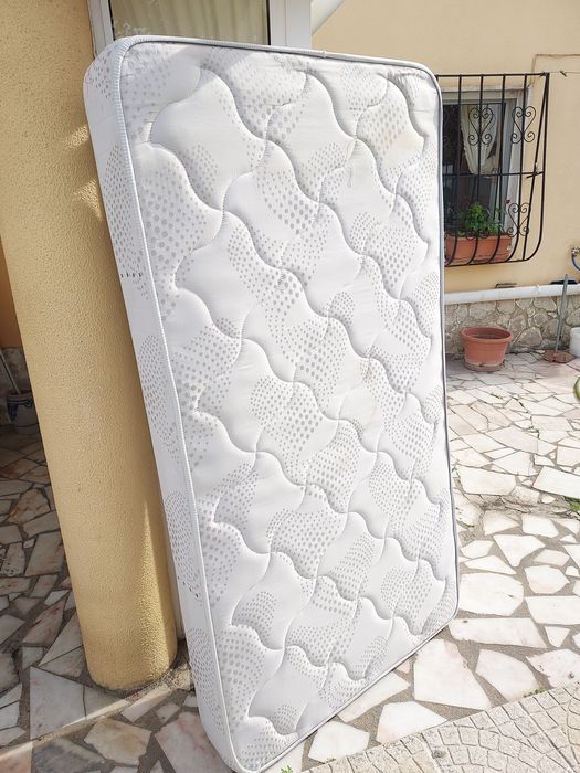 Colchao solteiro