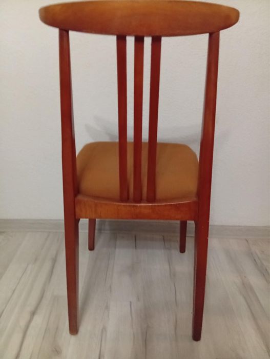 6 krzesel stan idealny