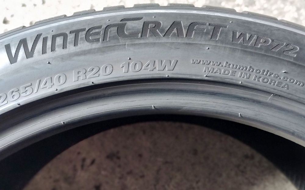 Шини зимові R20 265/40 Kumho Winter Craft WP72