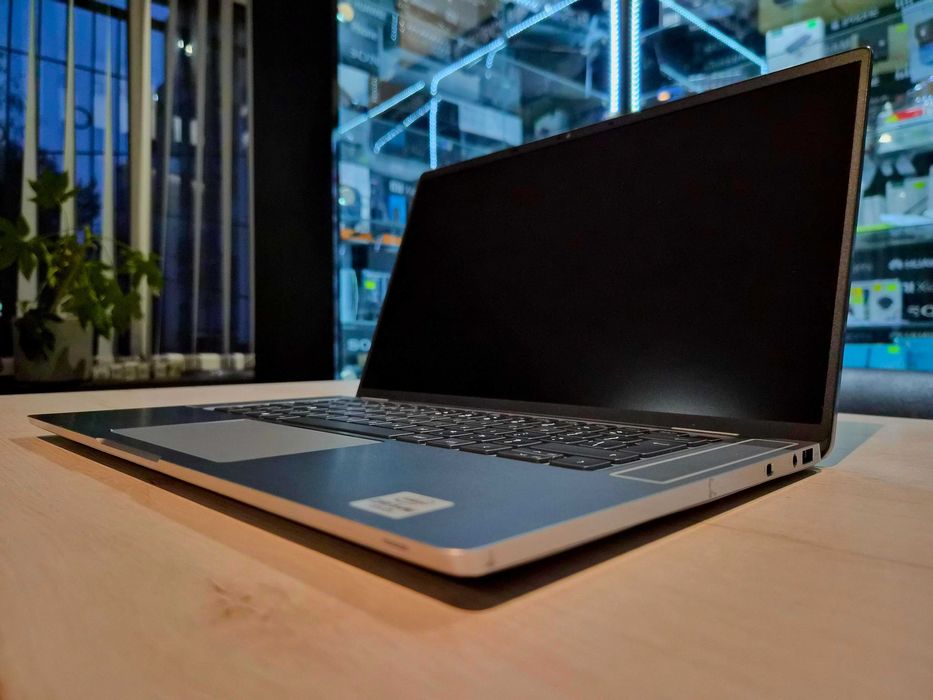 Dell Latitude 9510, intel i5 10gen, 16gb ram, SSD, Full HD, Windows 11