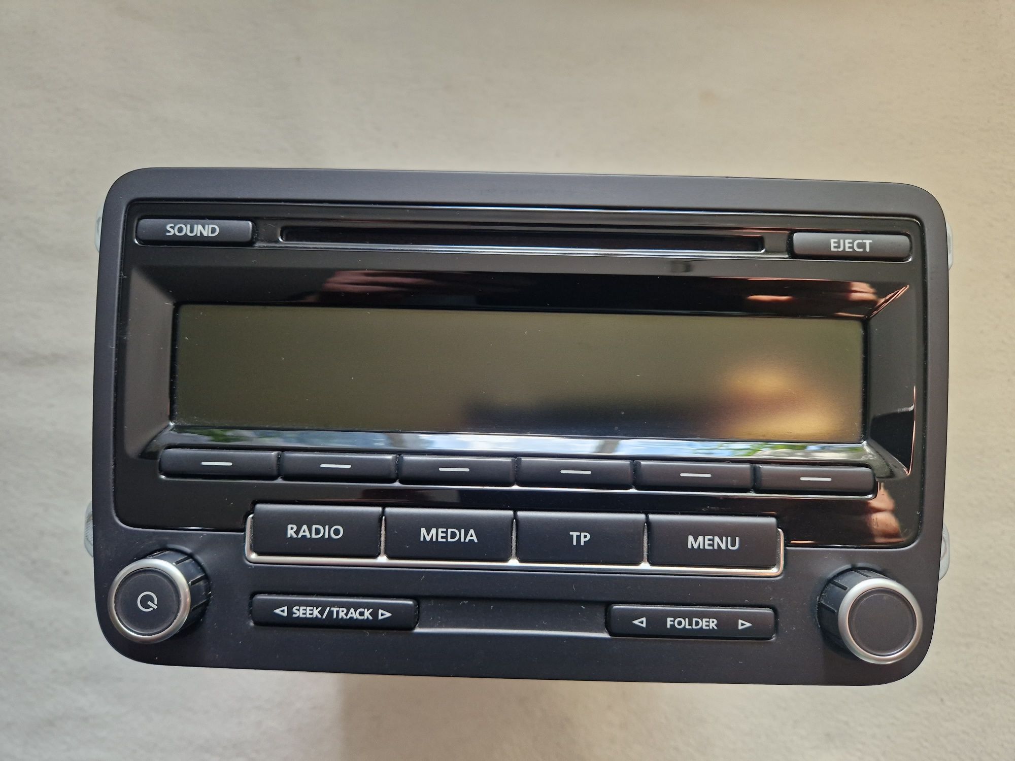 Radio RCD 310   VW Passat B7