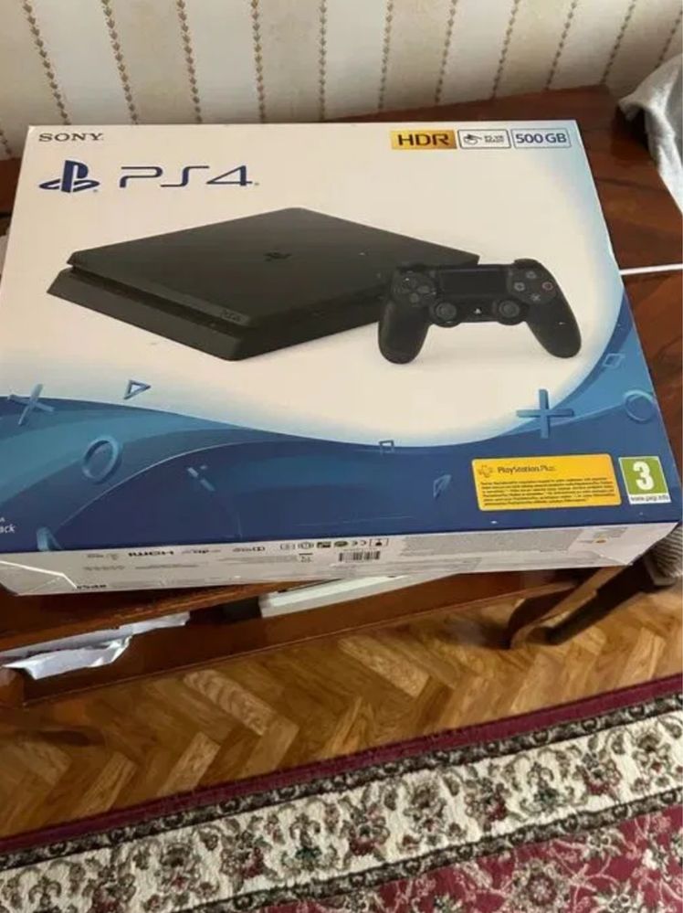 Продается PlayStation 4, 512 gb. С коробкой и чеком