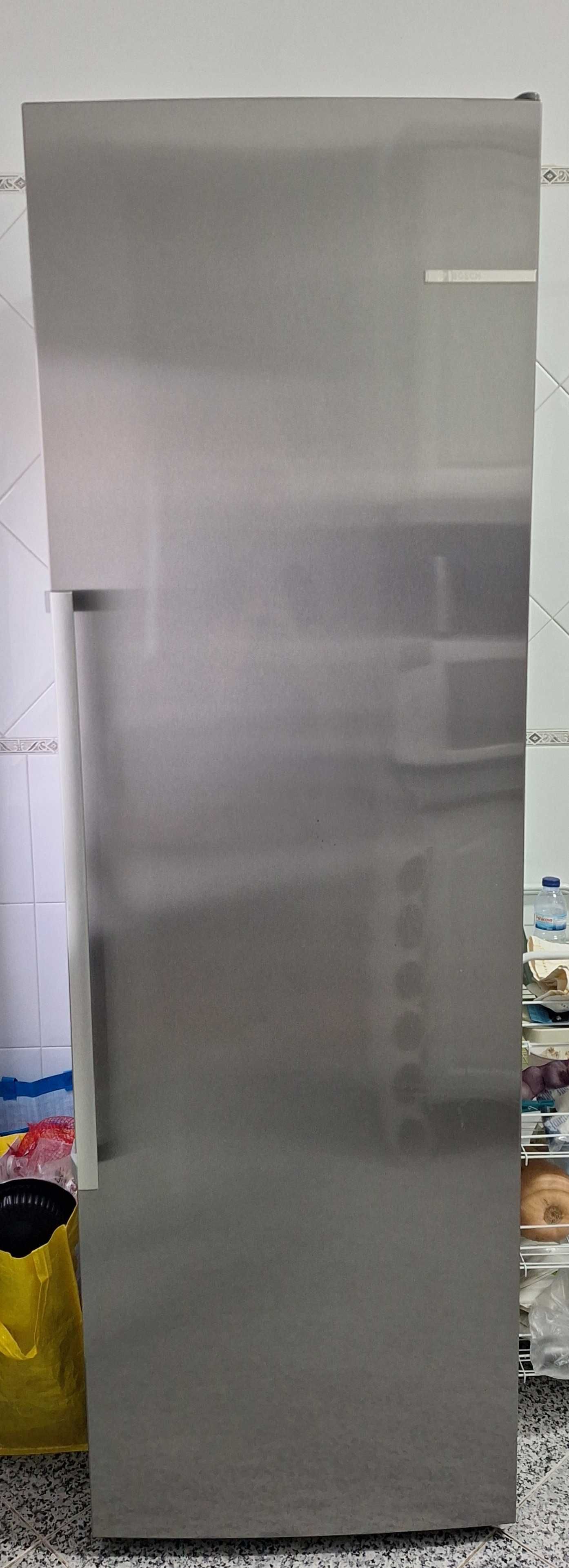 Arca Congeladora Vertical Bosch