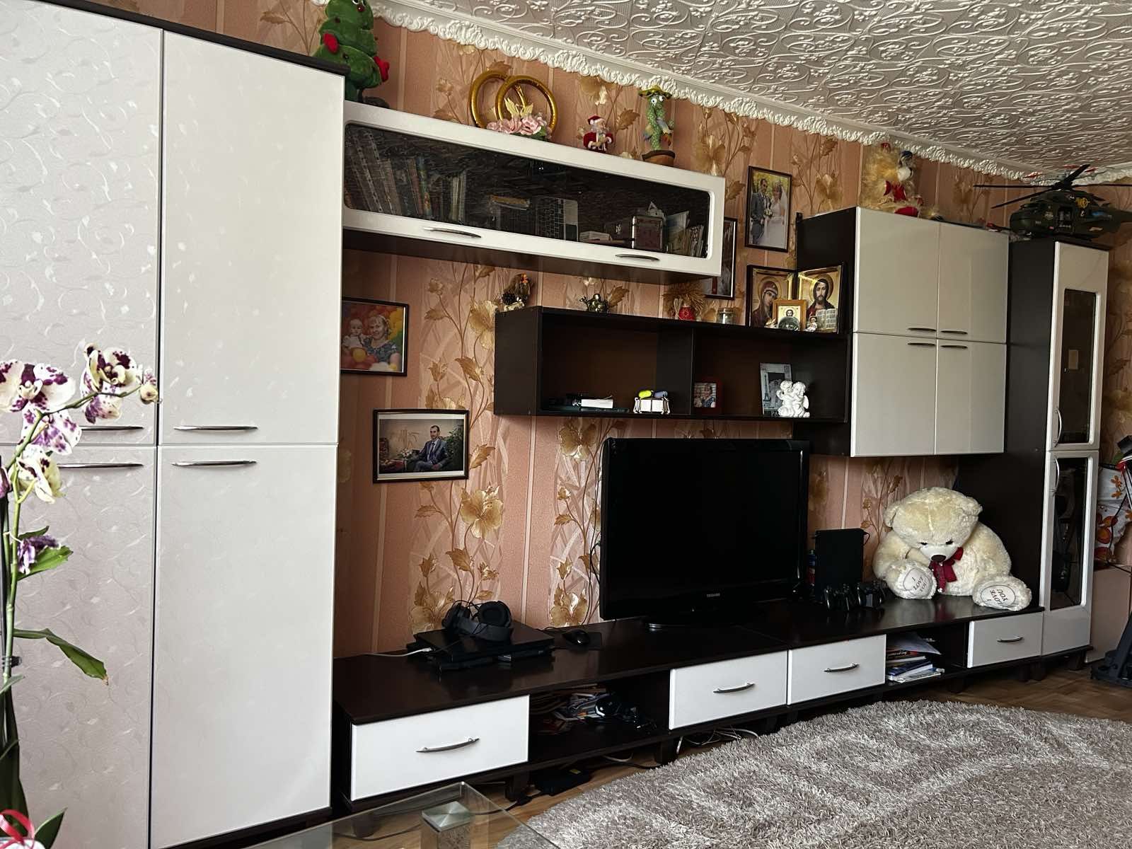 Стенка в зал в спальню