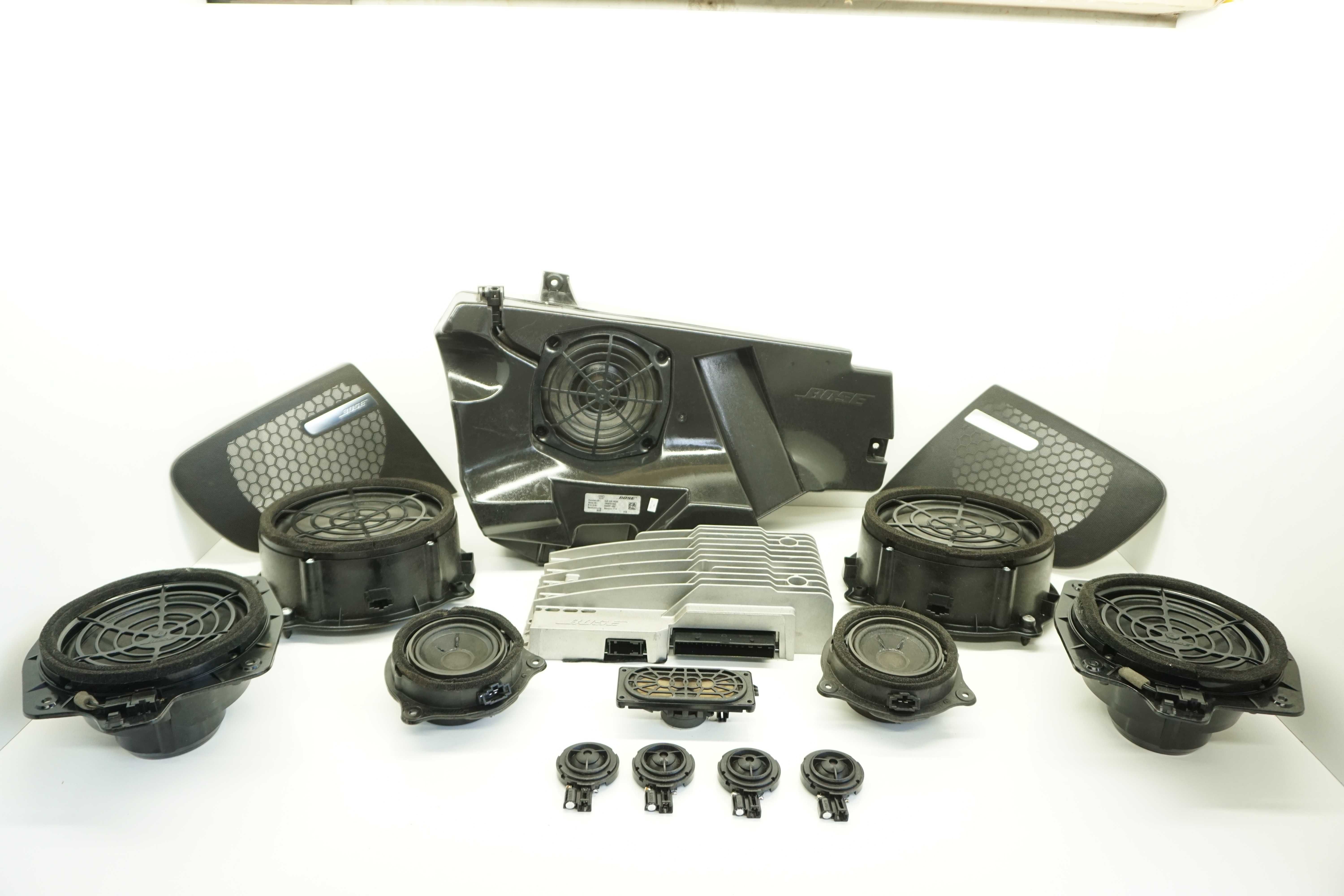 Bose Wzmacniacz Audi TT RS 8J subwoofer głosniki komplet **