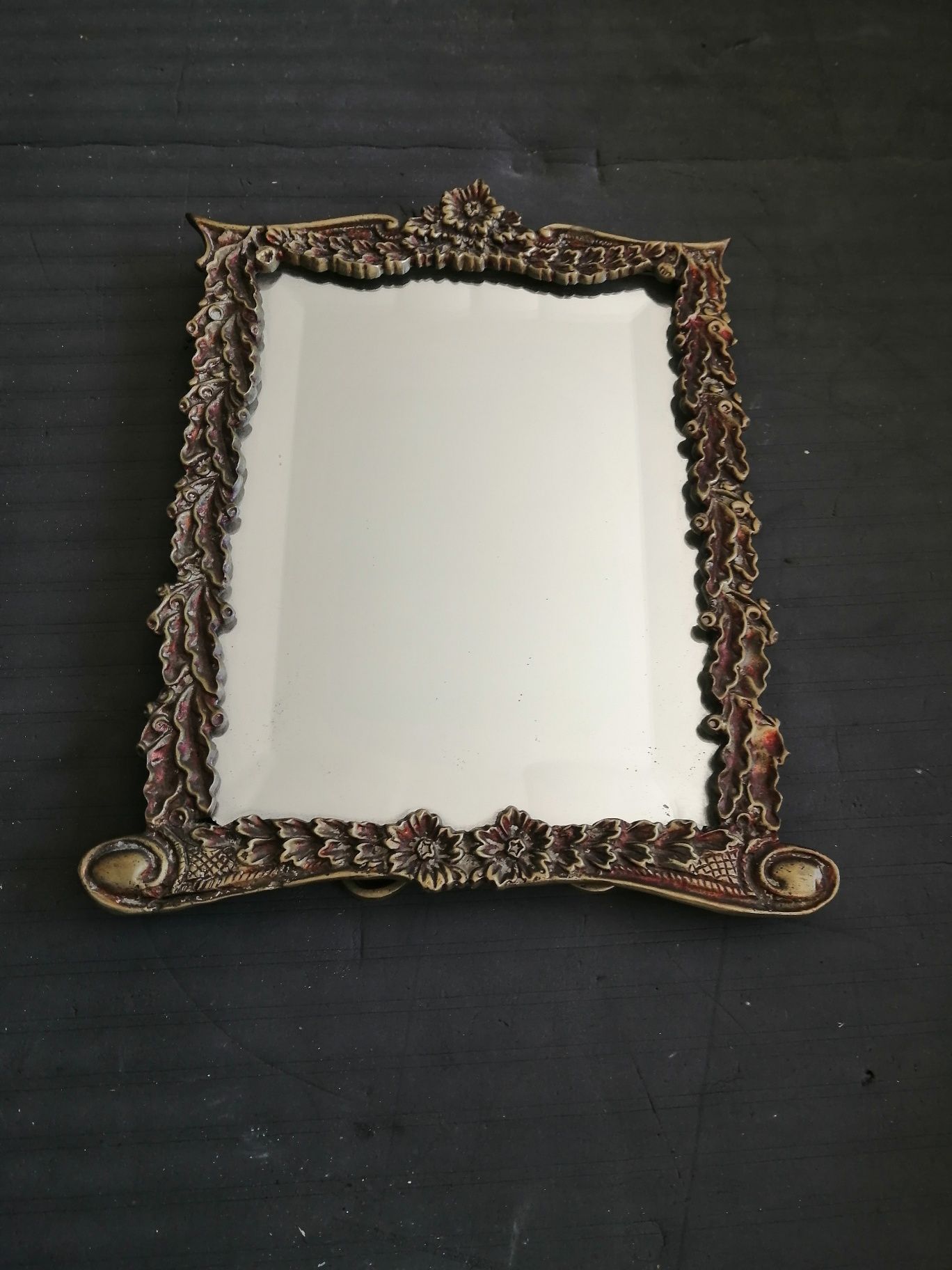 Espelho antigo pequeno