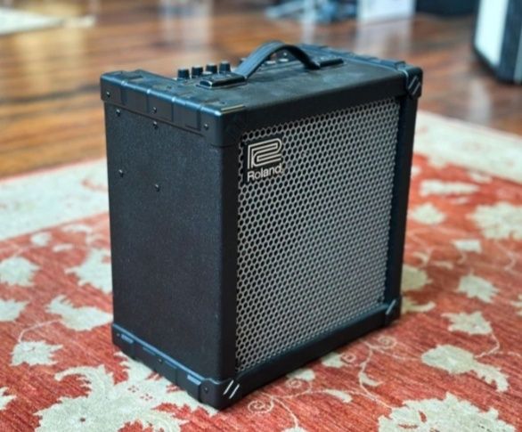 Amplificador Guitarra Roland Cube 60