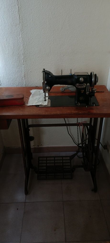DOAÇÃO Móveis usados