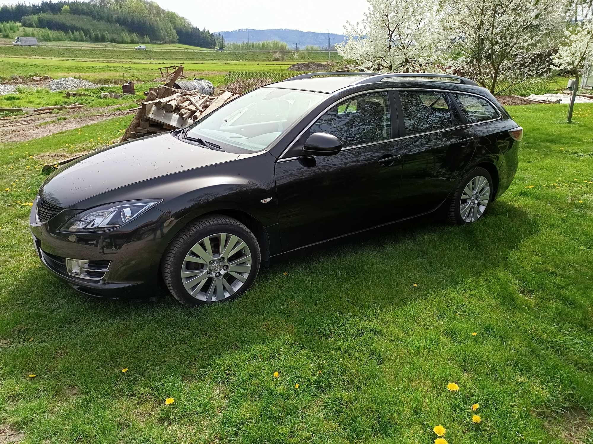 Sprzedaż samochodu MAZDA 6