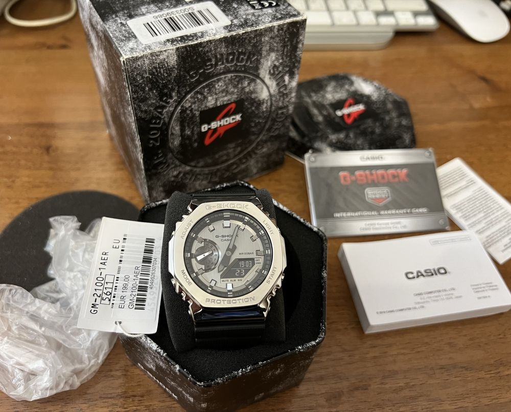 Годинник CASIO G-Shock GM-2100-1AER Оригінал