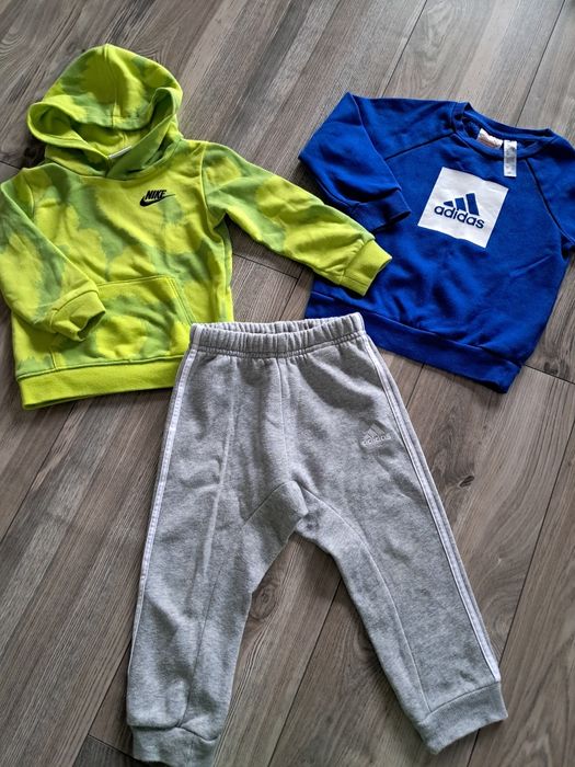 Ubranka w rozmiarze 86-92