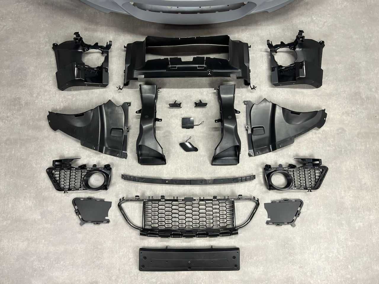 Передній бампер BMW 3 (F30/F31) M-paket