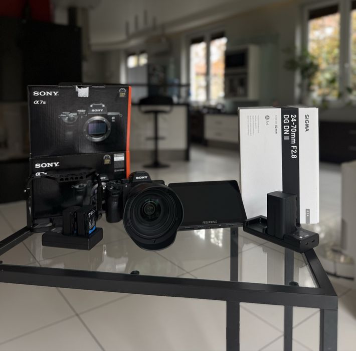 Sony A7 III + Sigma 24-70mm F2.8 – zestaw kompletny, 3310 zdjęć!