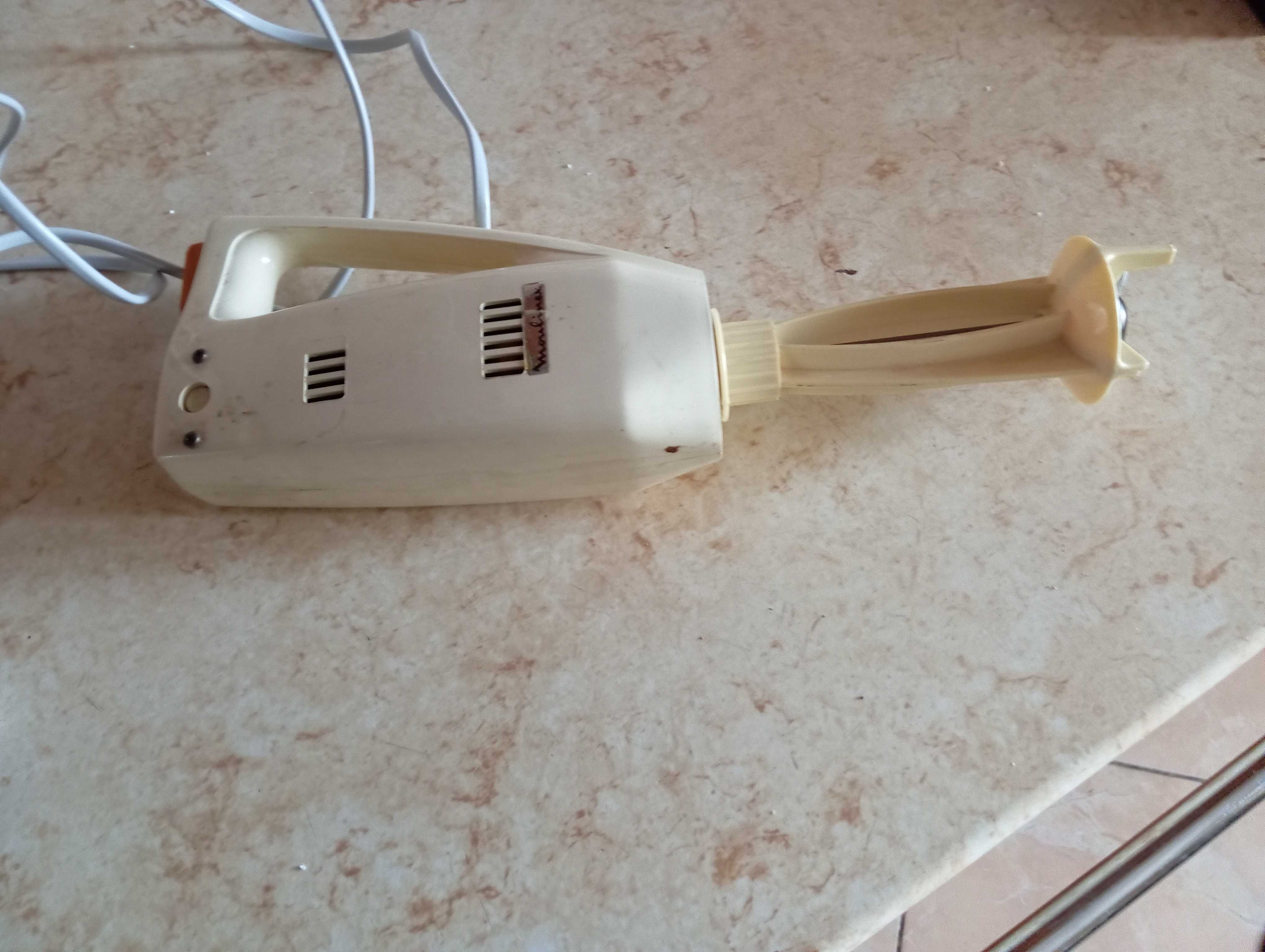Продам блендер миксер измельчитель