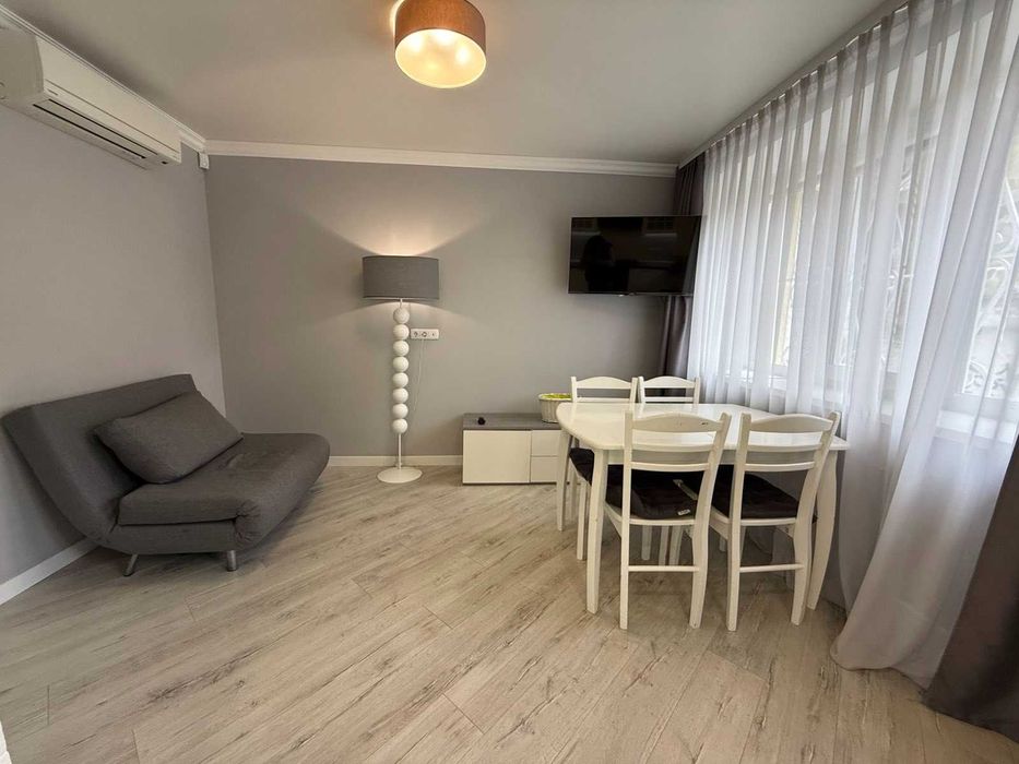 Трикімнатна квартира. Центр міста. ІНДИВІДУАЛЬНЕ опалення‼️