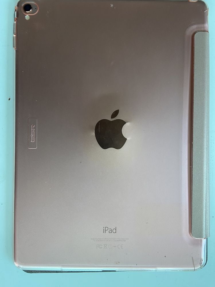 Продам IPad Pro 9.7 Wi-Fi