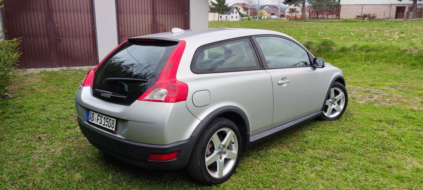 Volvo C30 1.6d 109km 2007 z Niemiec Klima SIPS