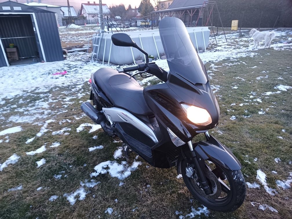 Yamaha X- MAX  Prywatnie