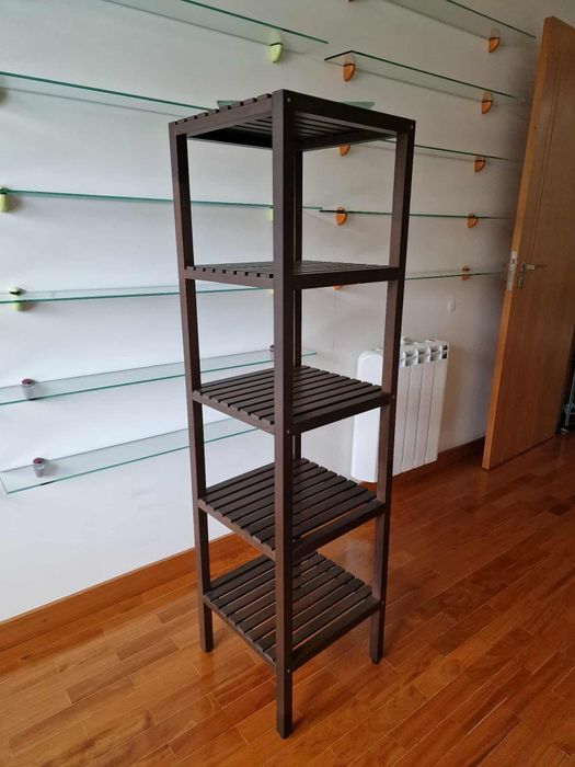 Estante Muskan Ikea