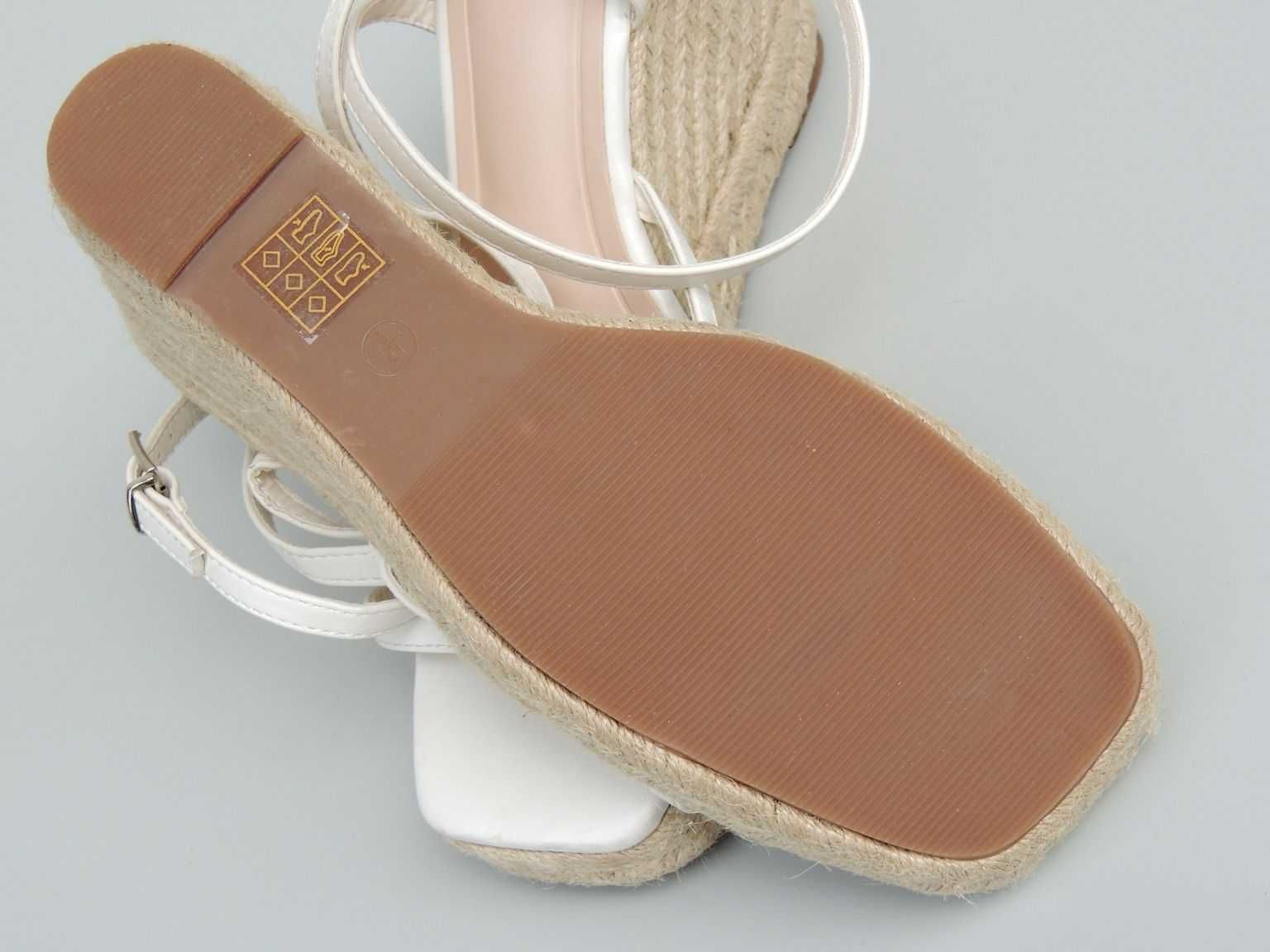 Eleganckie sandały *QUIZ* rozmiar 41